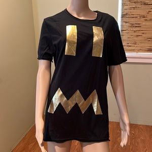Rockstars & Angels Black Graphic T-shirt With Gold Design Size L